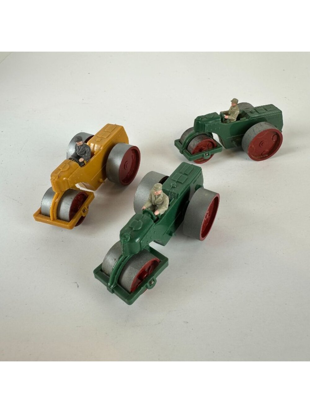 Wiking Lot Of 3 Plastic Die-Cast HO Construction Vehicles